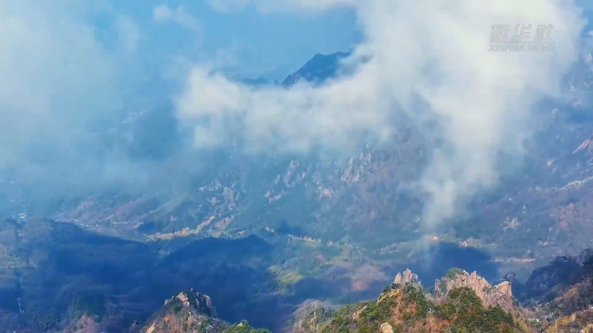 池州九华山：云海漫山美如画