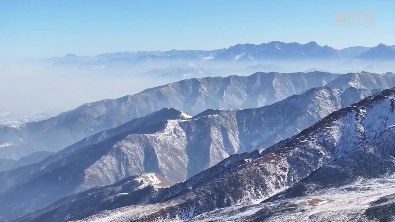 青海循化：冬日雪景如画